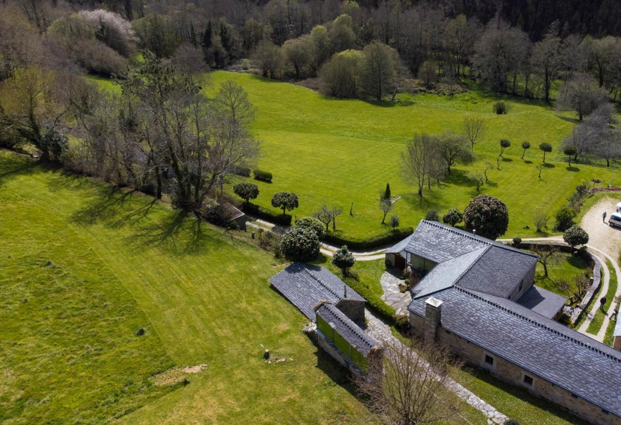 Casa Rural Grana Da Acea Monfero Eksteriør bilde