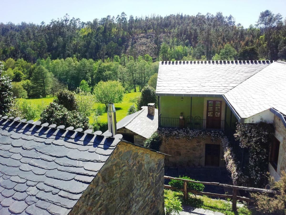 Casa Rural Grana Da Acea Monfero Eksteriør bilde